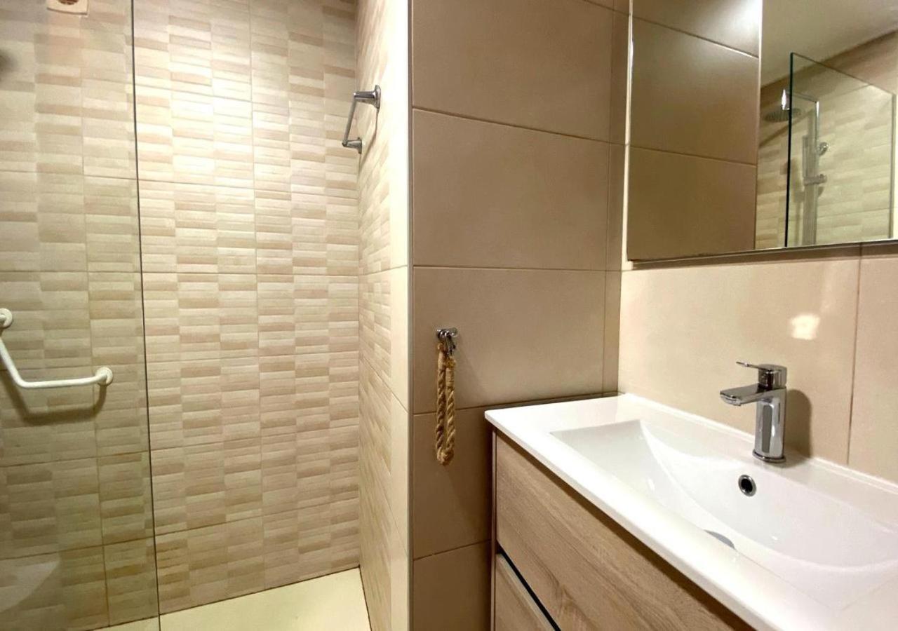 Apartamento "Espuma De Mar" En Primera Linea De Playa De Dénia Buitenkant foto